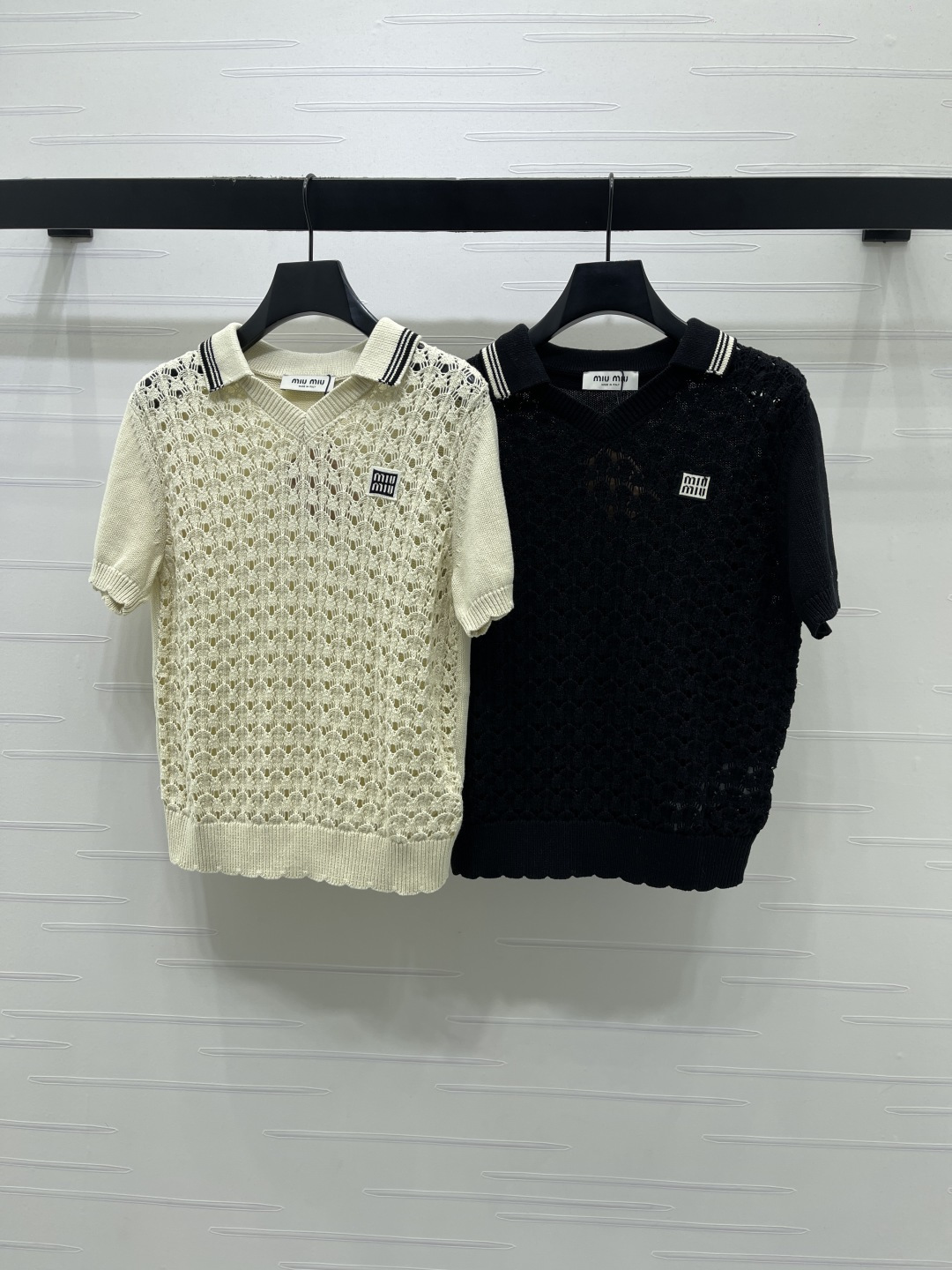 Women's short sleeves